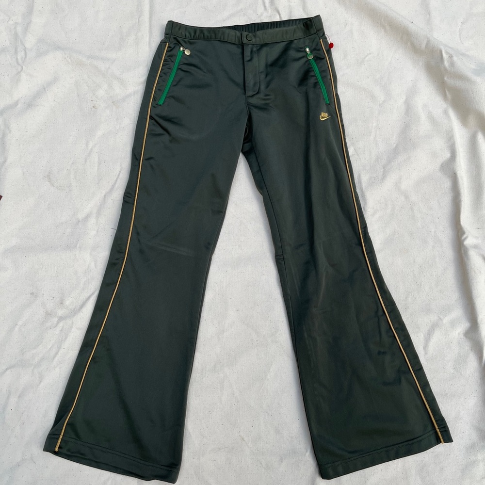 00s Nike Flare track pant